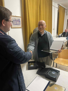 Dr. Nyárády József és Vöröczky András tiszteletbeli tagjaink okleveleinek átadása
